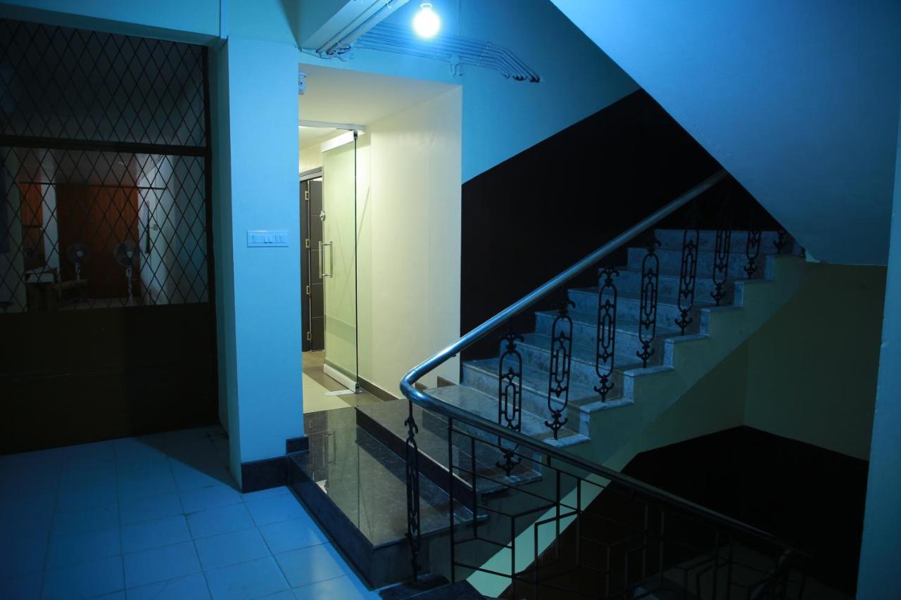 Kalathil Tourist Home Kunnamkulam 外观 照片