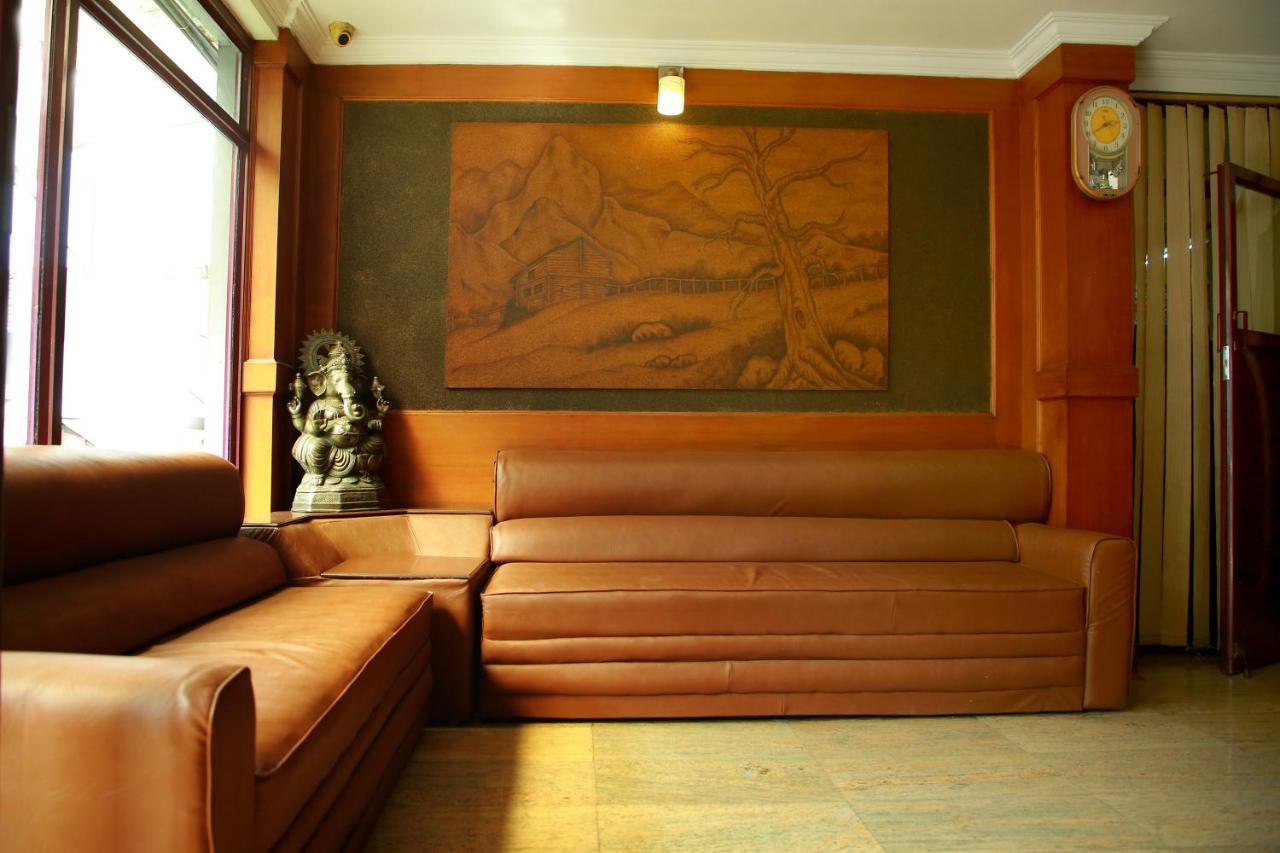 Kalathil Tourist Home Kunnamkulam 外观 照片