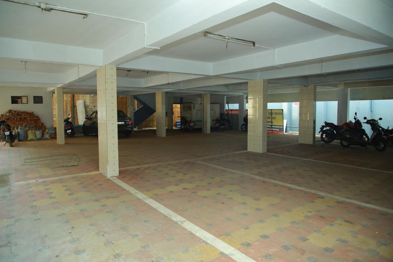 Kalathil Tourist Home Kunnamkulam 外观 照片